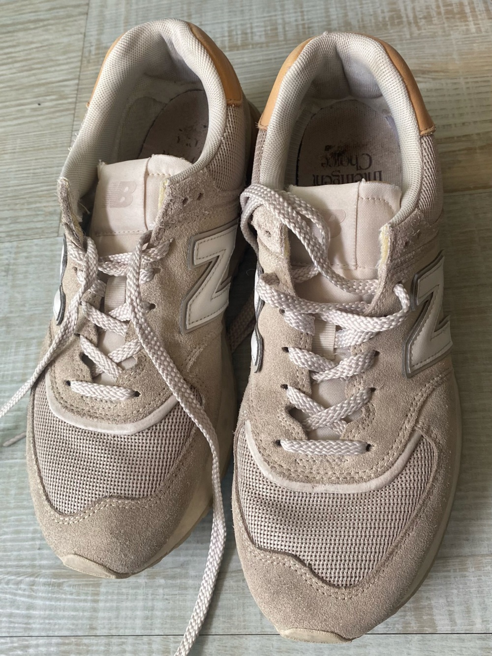New Balance Women's Beige and Blush Suede Sneakers